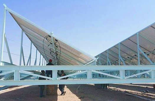 Solusi sistem pembangkit listrik tenaga surya yang terhubung dengan kisi 55kW di Afghanistan