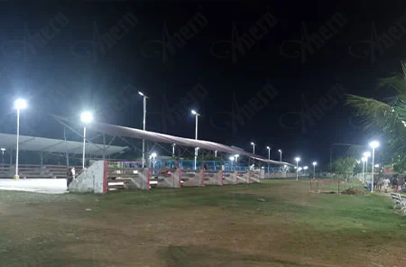 Proyek penerangan surya Taman Rakyat Peru