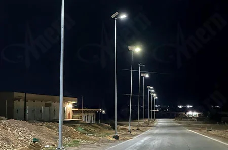 Proyek lampu jalan tenaga surya semua dalam dua Irak 60w