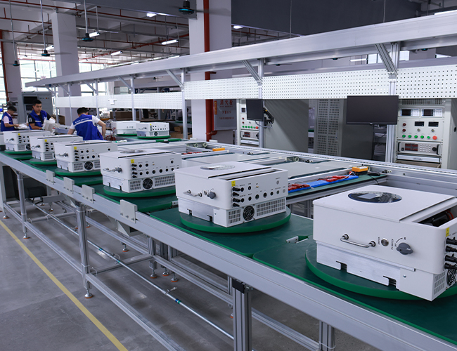 Inverter surya hibrida Grid On/Off fase tunggal 6KW IP65 (AN-HYI)