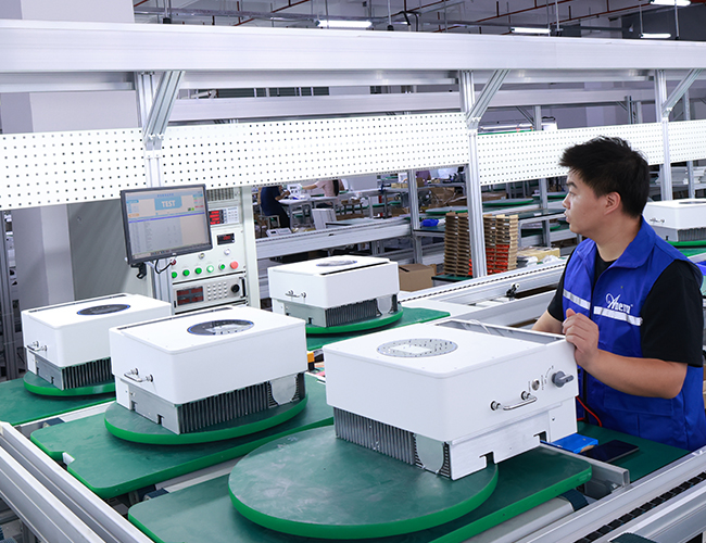 Inverter surya hibrida Grid On/Off fase tunggal 6KW IP65 (AN-HYI)