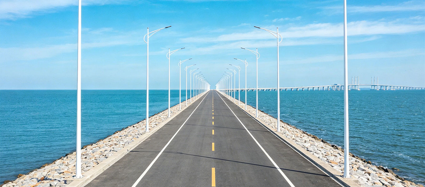 Untuk apa lampu jalan tenaga surya 40W?